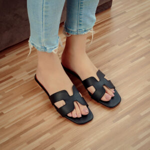 H-Type Slipper- stylish and comfortable women’s slipper from Yellow Berry